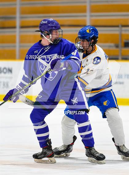 Thumbnail 2 in Brentwood vs Father Ryan photogallery.