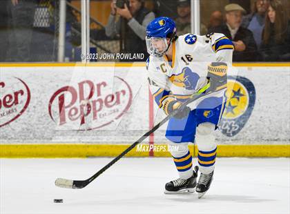 Thumbnail 1 in Brentwood vs Father Ryan photogallery.