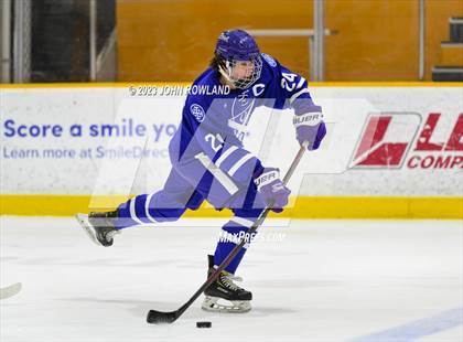 Thumbnail 1 in Brentwood vs Father Ryan photogallery.