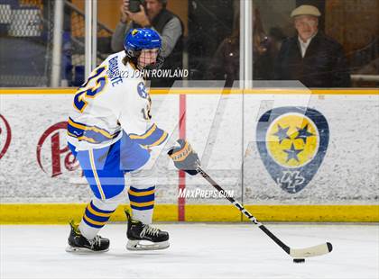 Thumbnail 2 in Brentwood vs Father Ryan photogallery.