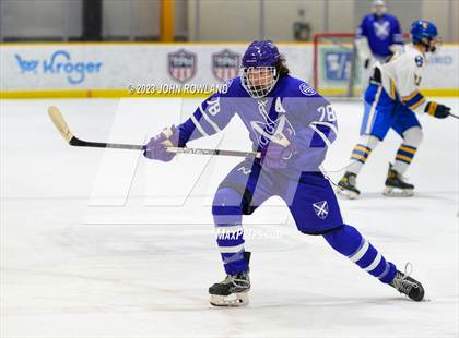 Thumbnail 3 in Brentwood vs Father Ryan photogallery.
