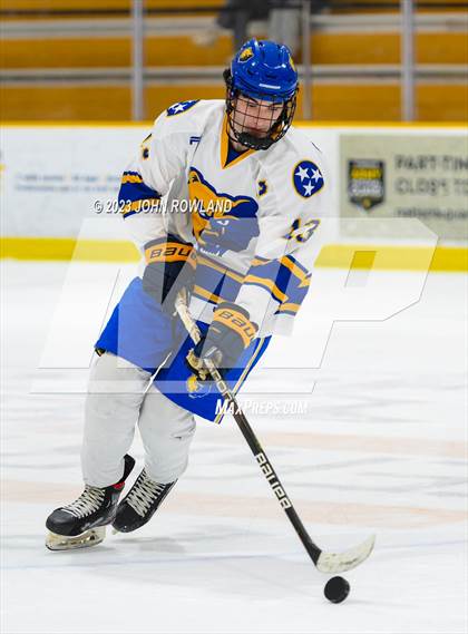 Thumbnail 3 in Brentwood vs Father Ryan photogallery.
