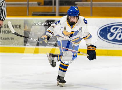Thumbnail 3 in Brentwood vs Father Ryan photogallery.
