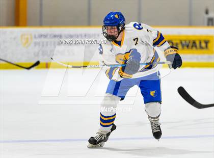 Thumbnail 3 in Brentwood vs Father Ryan photogallery.