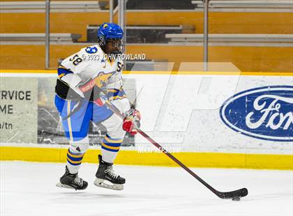 Thumbnail 1 in Brentwood vs Father Ryan photogallery.