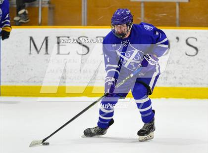 Thumbnail 2 in Brentwood vs Father Ryan photogallery.