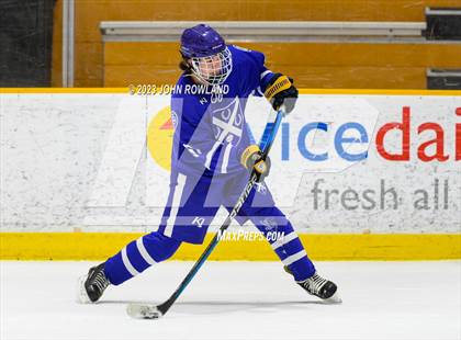 Thumbnail 1 in Brentwood vs Father Ryan photogallery.