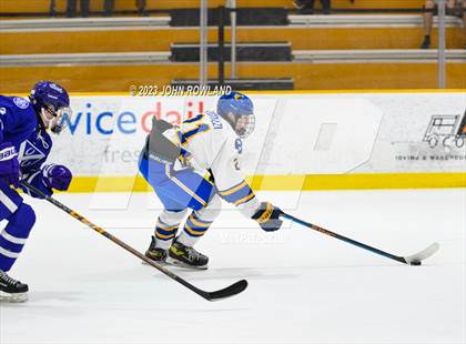 Thumbnail 1 in Brentwood vs Father Ryan photogallery.