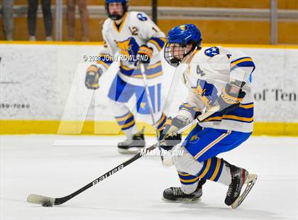 Thumbnail 2 in Brentwood vs Father Ryan photogallery.
