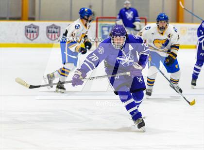 Thumbnail 2 in Brentwood vs Father Ryan photogallery.