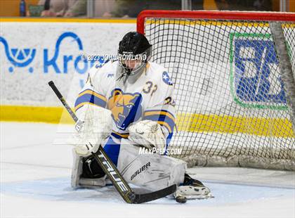 Thumbnail 1 in Brentwood vs Father Ryan photogallery.