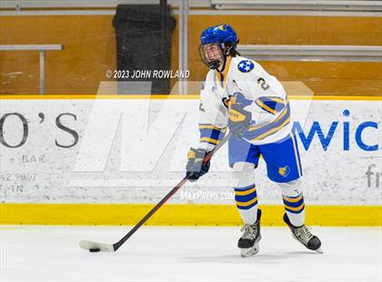 Thumbnail 1 in Brentwood vs Father Ryan photogallery.