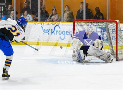 Thumbnail 3 in Brentwood vs Father Ryan photogallery.