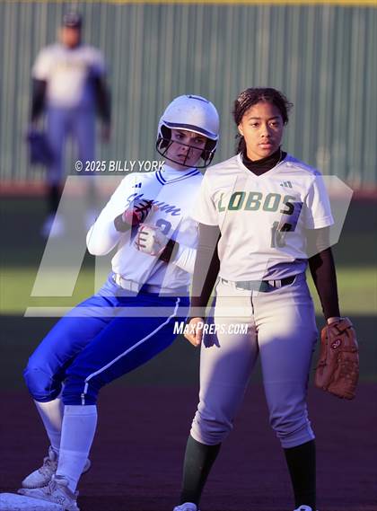 Thumbnail 3 in Slocum vs Longview photogallery.