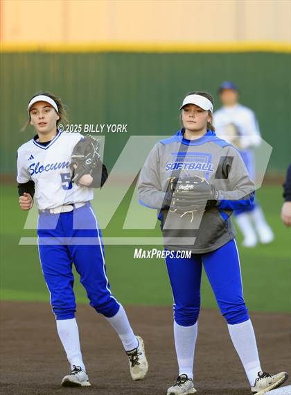 Thumbnail 3 in Slocum vs Longview photogallery.