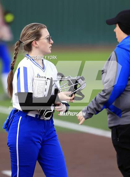 Thumbnail 3 in Slocum vs Longview photogallery.