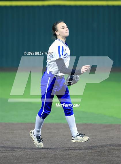 Thumbnail 3 in Slocum vs Longview photogallery.