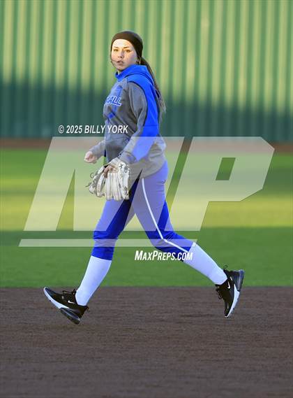 Thumbnail 1 in Slocum vs Longview photogallery.