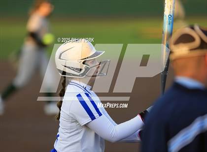 Thumbnail 3 in Slocum vs Longview photogallery.
