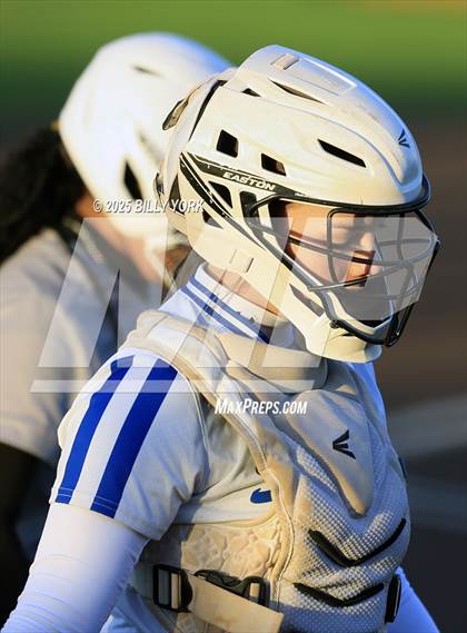 Thumbnail 2 in Slocum vs Longview photogallery.
