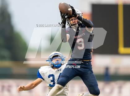 Thumbnail 2 in Clovis @ Liberty photogallery.