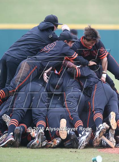 Thumbnail 1 in Chaminade @ Huntington Beach Championship (National High School Invitational)  photogallery.