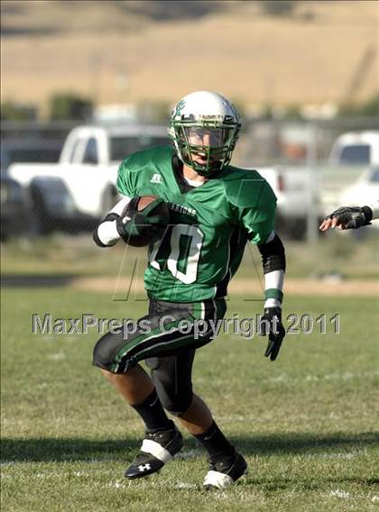 Thumbnail 2 in Garces @ Tehachapi photogallery.