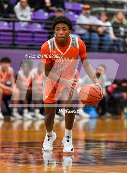 Thumbnail 1 in Mineola @ Jefferson (3A Region 2 Area Playoff) photogallery.
