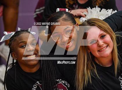 Thumbnail 3 in Mineola @ Jefferson (3A Region 2 Area Playoff) photogallery.