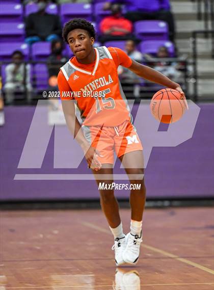 Thumbnail 1 in Mineola @ Jefferson (3A Region 2 Area Playoff) photogallery.