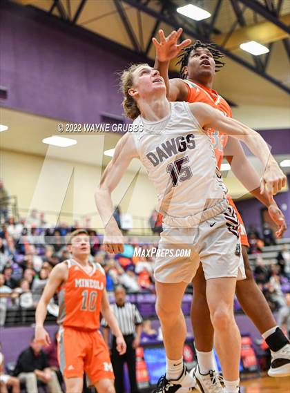 Thumbnail 3 in Mineola @ Jefferson (3A Region 2 Area Playoff) photogallery.