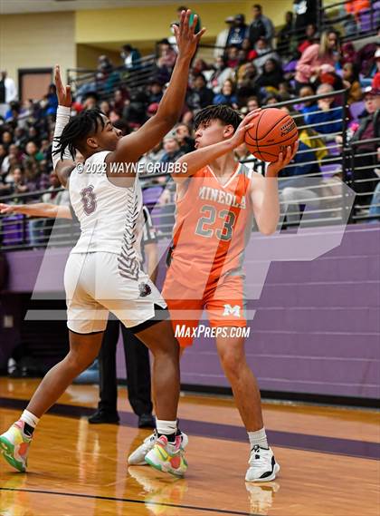 Thumbnail 3 in Mineola @ Jefferson (3A Region 2 Area Playoff) photogallery.