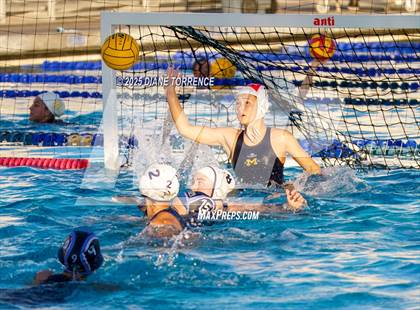 Thumbnail 3 in Marina @ Corona del Mar photogallery.