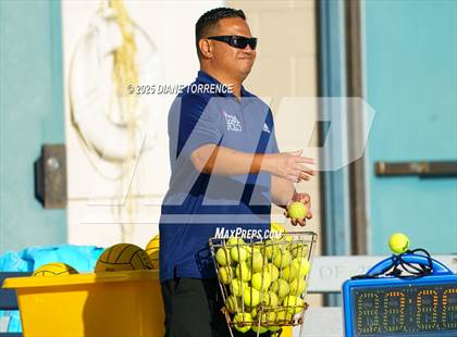 Thumbnail 2 in Marina @ Corona del Mar photogallery.