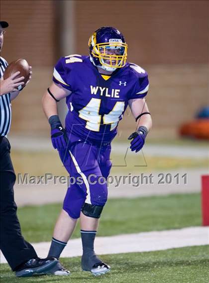 Thumbnail 2 in Wylie vs. Burkburnett (3A Division 1 Region 1 Bi-District) photogallery.