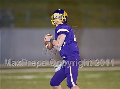 Thumbnail 3 in Wylie vs. Burkburnett (3A Division 1 Region 1 Bi-District) photogallery.