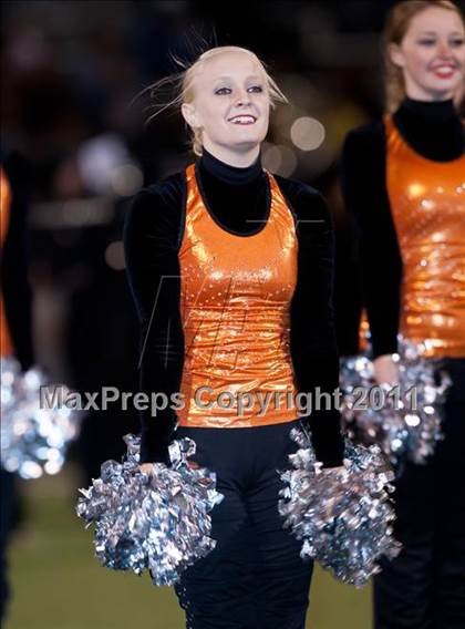 Thumbnail 1 in Wylie vs. Burkburnett (3A Division 1 Region 1 Bi-District) photogallery.