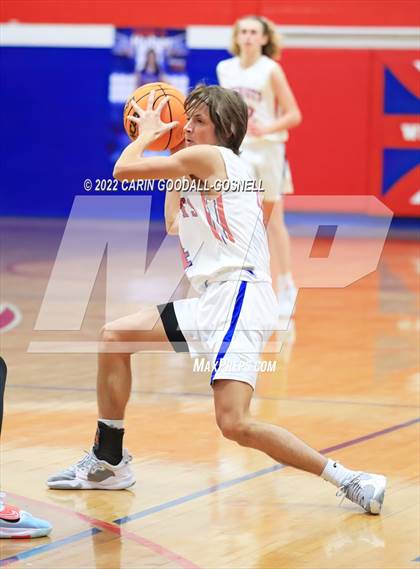 Thumbnail 2 in Kinston @ West Carteret photogallery.