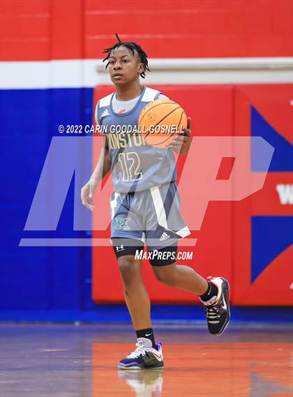 Thumbnail 1 in Kinston @ West Carteret photogallery.