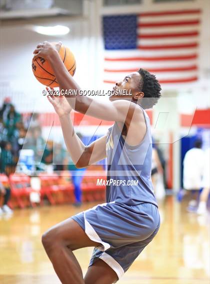 Thumbnail 1 in Kinston @ West Carteret photogallery.