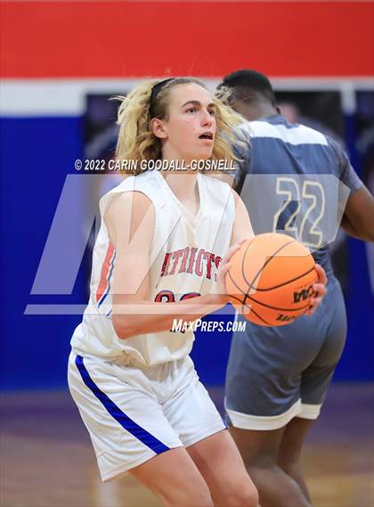 Thumbnail 3 in Kinston @ West Carteret photogallery.