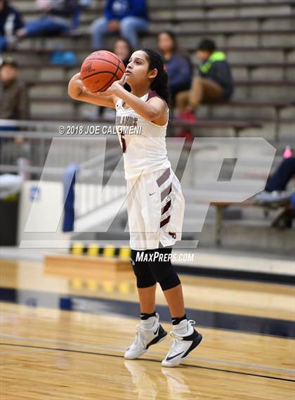 Thumbnail 1 in Lanier [Sidney] vs Highlands photogallery.