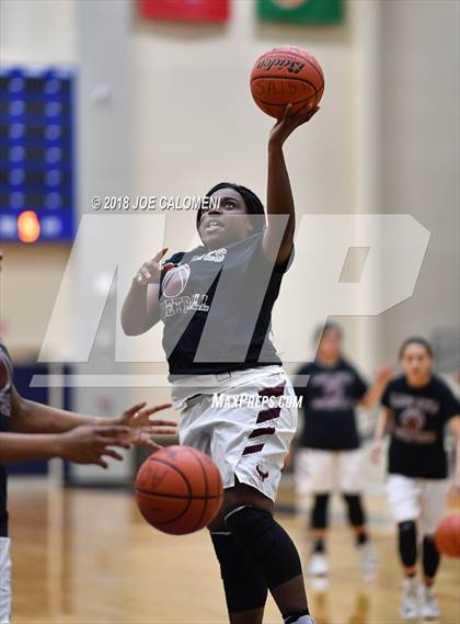 Thumbnail 1 in Lanier [Sidney] vs Highlands photogallery.