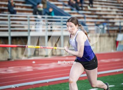 Thumbnail 3 in Santa Rosa Twilight Invitational photogallery.