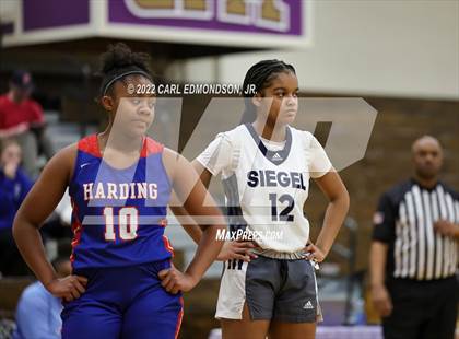 Thumbnail 2 in Siegel vs. Harding Academy photogallery.