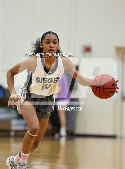 Thumbnail 1 in Siegel vs. Harding Academy photogallery.