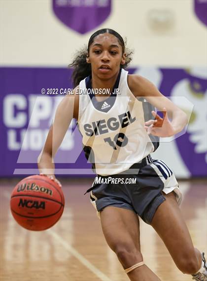 Thumbnail 3 in Siegel vs. Harding Academy photogallery.