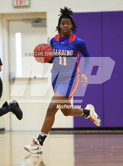 Thumbnail 2 in Siegel vs. Harding Academy photogallery.