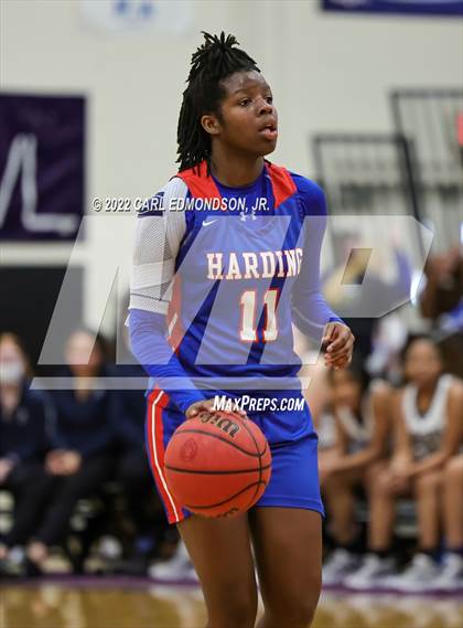 Thumbnail 2 in Siegel vs. Harding Academy photogallery.