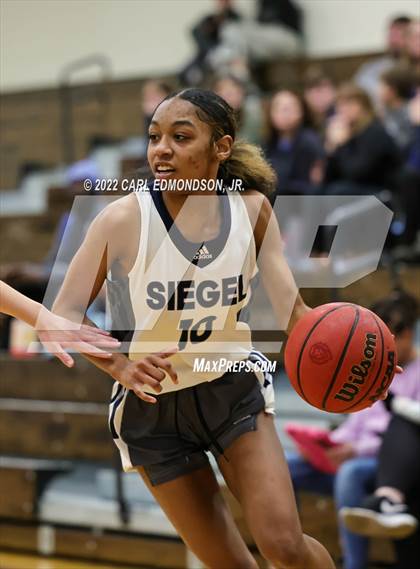 Thumbnail 3 in Siegel vs. Harding Academy photogallery.